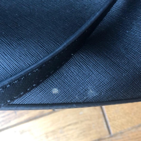 Micheal kors tote purse - Picture 3 of 3